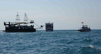 Van'da "Denizcilik ve Kabotaj Bayramı" kutlandı