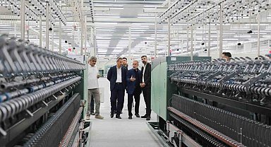 Yeni açılan iplik fabrikasına ziyaret
