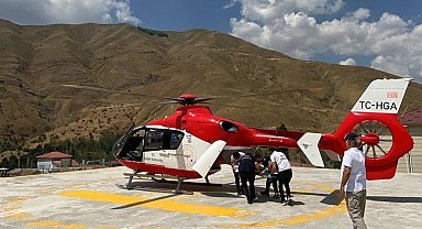 Yüksekten düşen çocuk için helikopter ambulans havalandı