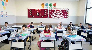 1. sınıf şubeleri ve sınıf öğretmenleri ile 5. sınıf şubeleri e-okul'dan otomatik belirlenecek