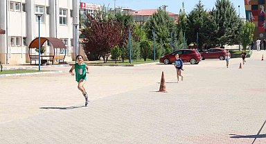 12. Bölge Triatlon Şampiyonası Elazığ'da gerçekleştirildi