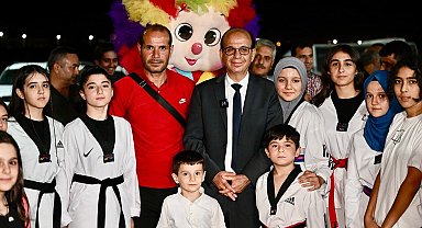 'Yeşilyurt Yaz Akşamları' Zafer Bayramı programıyla final yaptı