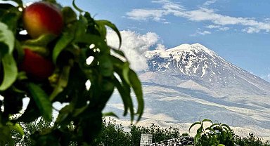 Ağrı Dağı ihtişamıyla göz kamaştırıyor