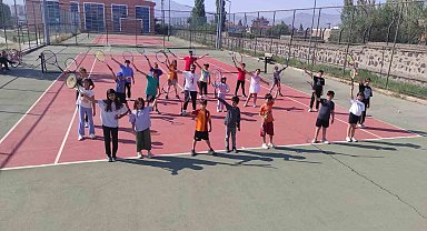 Ağrı Gençlik ve Spor İl Müdürlüğü, yaz boyu 8 bin genci sporla buluşturdu