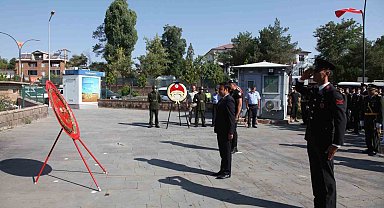 Ahlat'ta 30 Ağustos Zafer Bayramı törenle kutlandı