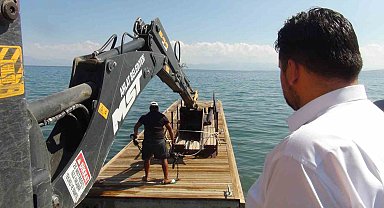 Ahlat'ta değişken seviyeli yeni iskele yapıldı