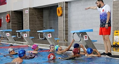 Alanında uzman olan antrenörlerden eğitim alıyorlar