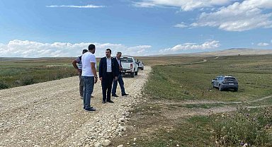 Arpaçay'da köy yolları tek tek yapılıyor