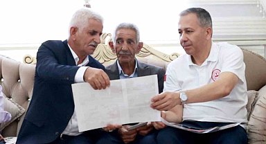 Bakan Yerlikaya 35 yıl önce 28 şehit veren Aykut ailesini ziyaret etti