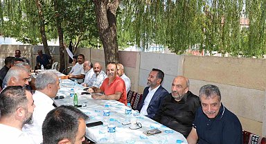 Başkan Şerifoğulları vatandaşlarla bir araya geldi