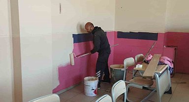 Çıldır Merkez İlkokulunun Çehresi Yenileniyor