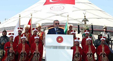 Cumhurbaşkanı Erdoğan: "Bizler bu toprakların emanetçisi değil asıl sahipleriyiz"