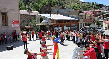 Damla Gönüllülük Hareketi Tortum'da gönülleri ısıttı