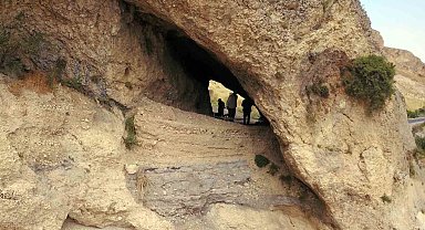 Delikli Mağara kazısında 5 bin yıllık objeler bulundu