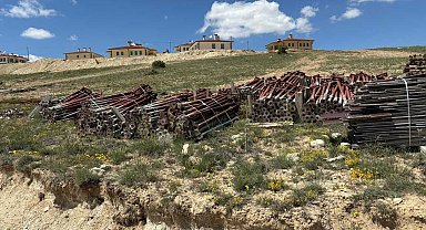 Deprem konutlarının inşaatında hırsızlık