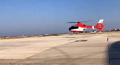 Doğum hastası kadın için ambulans helikopter havalandı