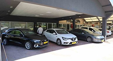 Elazığ Galericiler Sitesi Başkanı Yıldırım: ''Araç satışları şuan gayet iyi durumda''