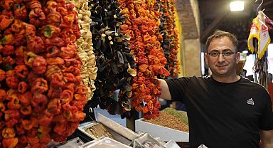 Elazığ kurutmalıkları tezgahlardaki yerini aldı, fiyatlar düştü