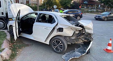 Elazığ'da trafik kazası: 2 yaralı