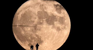 Erzincan'da dolunay görsel şölen oluşturdu