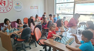 Hakkari'de 'Yaz Okulu' kurslarına 10 bin kişi katılıyor