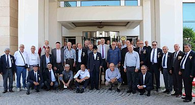 Hilton Van Oteli emeklileri ağırladı