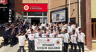 İzciler kamp için uğurlandı