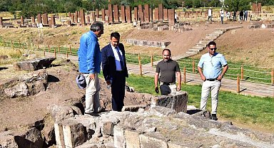 Kaymakam Bingöl, kazı çalışmalarını inceledi