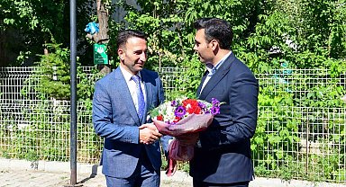 Kaymakam Kadir Kılıç'tan Çatak Milli Eğitim Müdürlüğüne ziyaret