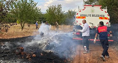 Kemaliye'nin 3 köyünde örtü yangını söndürüldü