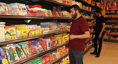 Kırtasiyelerde okul alışverişi başladı