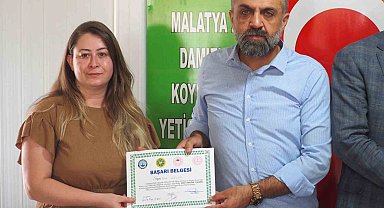 Malatya'da başarılı kursiyerlere sertifika verildi
