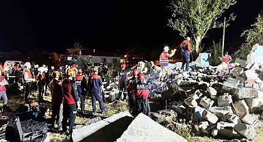 Muş'ta gerçeği aratmayan deprem tatbikatı