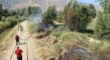 Örtü yangını büyümeden söndürüldü
