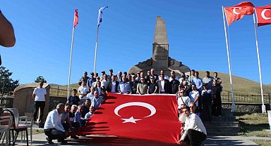 Otlukbeli Meydan Muharebesinin yıldönümünde anlamlı yürüyüş