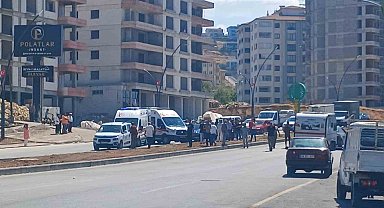 Otomobilin çarptığı 82 yaşındaki adam hayatını kaybetti