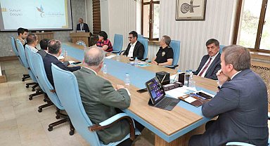 "Türkiye Yüzyılında 1. Uluslararası Türk Diasporası Sempozyumunun" hazırlık toplantısı düzenlendi