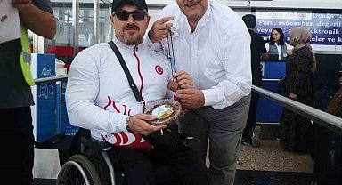 Şampiyona tek kişilik uğurlama