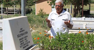 Teröre verilen ilk şehit Süleyman Aydın, kabri başında anıldı