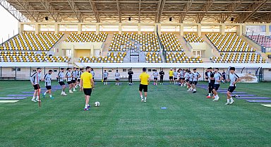 Vali Çakır: "Yarım kalan sevdamızı bu sene tamamlayacağız"