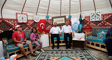 Van YYÜ Anadolu'nun Fethi Malazgirt Zaferi'nin 953. yıl dönümü etkinliklerinde yer aldı