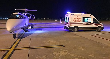 Van'da ambulans uçak minik bebek için havalandı