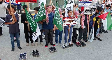 Van'da çocuklar Gazze için yürüdü