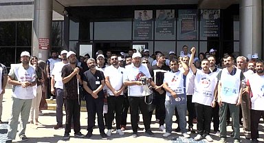 Van'da görevli hemşireye darp protesto edildi