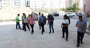 Van'da okulların bakım onarım çalışmaları devam ediyor