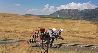 VEDAŞ, Bitlis'teki köy ve mezralarda çalışmalarını sürdürüyor