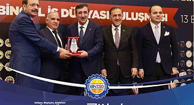 Bingöl’de vergi, ihracat ve istihdam rekortmenlerine ödülleri verildi