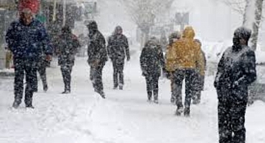 Bingölün O İlçesinde Okullar Tatil Edildi