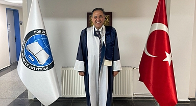 Artık Doktorasını Yapmış Bir Valimiz Var!