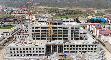500 Yataklı Bingöl Devlet Hastanesinin Kaba İnşaatı Tamamlandı